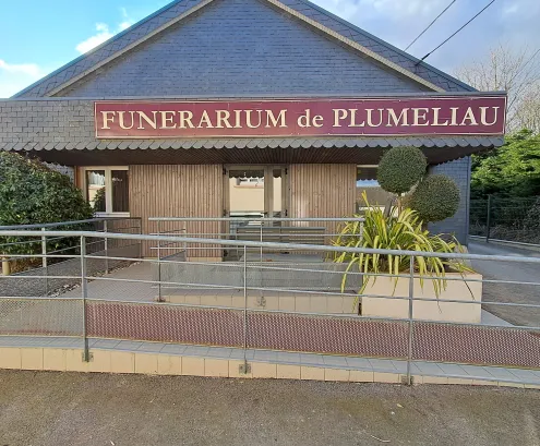 SARL JEGOUX FUNERARIUM Pompe Funebre Baud Shutterstock 1230045637 38